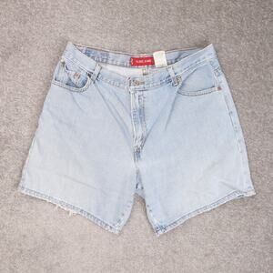 VTG Levis Classic Fit Size 16 Light Wash Denim Blue Jean Shorts